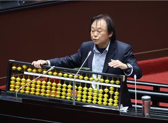 裕隆稱停止誹謗 王世堅轟閃邊去：得了便宜還賣乖