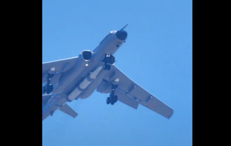 轟6N轟炸機 被發現攜帶大型空射彈道飛彈 
