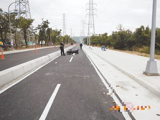 施工高低差 高雄沿海路1小时5车祸1死