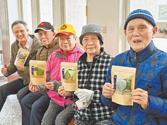 新故鄉願景》賣有機果乾 三安社區生財有道