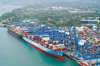 美副卿關切巴拿馬運河港口交易案