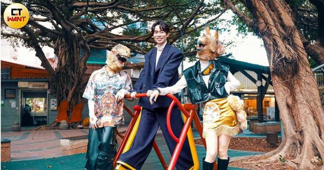 脆乐团拿下金曲奖后，Skippy（中）认为有更多人认识他们。（图／焦正德摄）