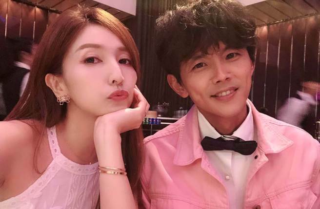 Grace與阿翔婚後，育有3名子女。（圖／翻攝自臉書 Out Of Control 媽咪Grace）