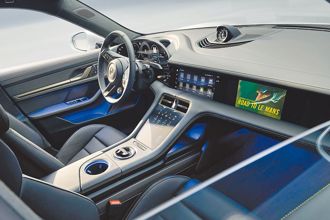 保時捷為新年式車款 打造極致數位體驗