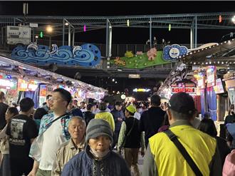 花蓮清明連假湧觀光人潮 東大門夜市買氣直逼春節