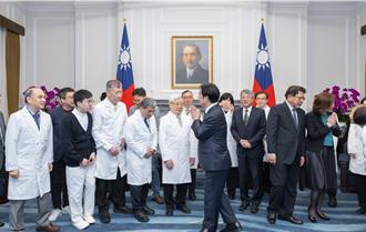 接見兒童醫療貢獻獎得主 賴清德：投更多資源精進量能與品質