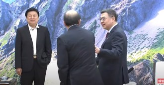 影》「共商國是」老柯一看座位先發飆！不滿傅被排在這 卓榮泰尷尬