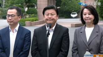 朝野黨團共商國是   傅崐萁：支持880億＋1439億紓困產業勞工