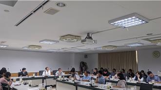 台南市召開關稅衝擊座談會，黃偉哲將動用2備金助開拓市場