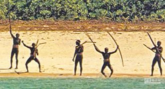 一名YouTuber試圖接觸「禁忌之島」原始部落  遭逮捕並罰款