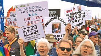 海纳百川》反川主义联盟救地球（沈迺训）