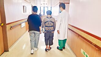 精准神经减压及内固定术 瘫痪病人能行走