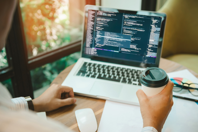 選擇哪個科系或職業，成為熱門討論話題。（示意圖，shutterstock／達志）