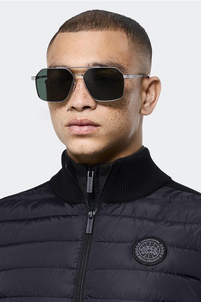  Canada Goose 的男款Moraine 太陽眼鏡超有氣勢，1萬5800元。（Canada Goose提供／徐梓榕台北傳真）