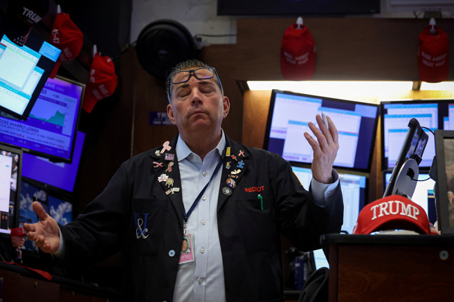 周一美股早盤多空震盪。（圖／路透社）