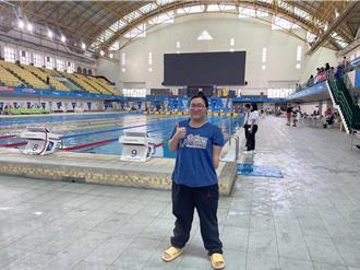 「娃娃手」泳將勇闖日本帕拉運動會 輔英科大組隊為身體應援