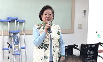 影》金馬影后陳淑芳捐輔具遠赴台東 1句話全場笑翻