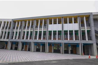 頭份國中新教學大樓落成 增設20教室、15專科教室