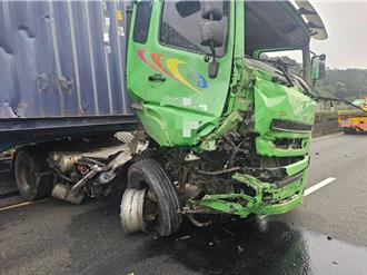  国道1杨梅路段死亡车祸 货柜车因不明原因撞上缓撞车