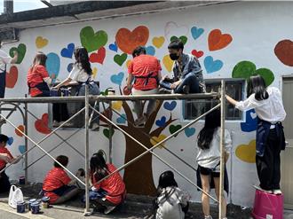 台北青少年公益圓夢 為花蓮偏鄉兒童彩繪美麗的家