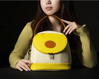 台北遠東香格里拉1.5公斤一品粽霸氣登場 端午粽禮保溫袋超時尚