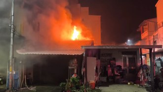 快訊》台東民宅惡火！ 尋獲男子已無呼吸送醫搶救