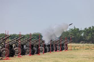 【564旅原級校正射擊】體力戰技雙重考驗   任何環節不馬虎