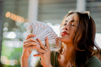 3生肖今起財運翻紅！屬兔吉星庇佑 正財入庫