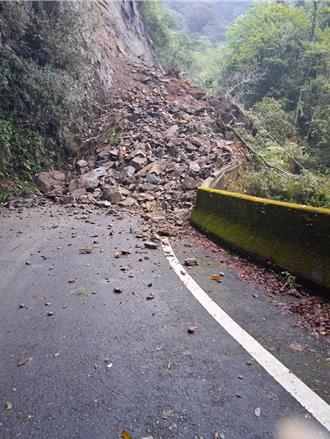 大規模落石坍方 大雪山森林遊樂區即起休園