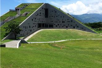 最美知識金字塔 台東大學圖資館獲台灣建築永續銀獎