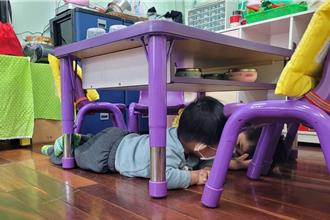 宜蘭地牛翻身 蘇澳與羅東幼兒園平日防災畫面見成效