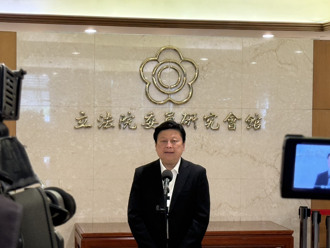 傅崐萁正告法務部長：政治司法不要介入言論自由