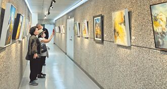 台鐵新烏日站停車場 煥然藝新