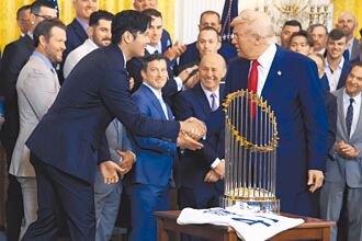 MLB》川普讚像電影明星 大谷開轟差點完全打擊