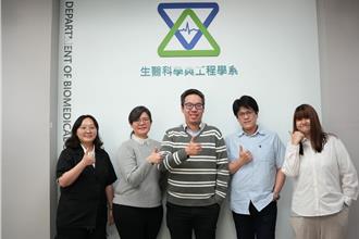 中央大学研发AI智慧贴片 即时检测助慢性伤口诊治、加速癒合