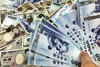 关税衝击未结束 中研院估新台币贬值压力大