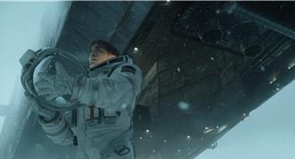 羅伯派汀森挑戰雙重人格 《米奇17號》下週上架串流平台