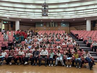 嘉縣英語日學藝競賽盛況空前 逾千名學生比賽說英語