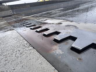 台北橋伸縮縫下陷 養工處連夜搶修封閉外側車道