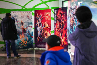 反制美关税！「减少进口好莱坞电影」 陆网讚：超级英雄就是笑话