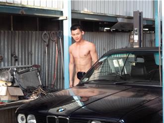 露點畫面逾百幕！《誰在看著我們》邀27名演員全裸上陣