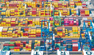 川普再報復 中港小額包裹關稅增至90％