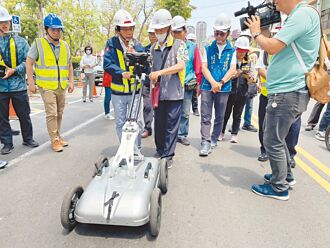 高雄 防雨季路塌 林欽榮視察透地雷達檢測