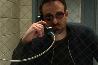 剧中死对头 夜魔侠、金霸王戏外竟想合开餐厅