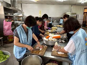 大甲媽遶境經彰化永靖 服務中心提供香客「旗艦級」體驗