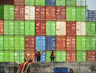 工商社論》關稅戰步步進逼，金融戰粉墨登場