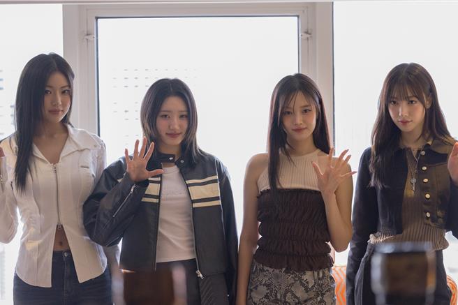 H1-KEY 11日来台接受媒体访问，宣传下个月即将举行的粉丝演唱会。（秒秒国际娱乐有限公司提供）