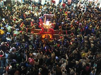 大甲媽祖鑾轎回鑾進入彰化市 彰化城整晚沸騰