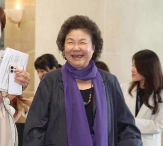 蔡英文、蕭美琴南下探望   陳菊病況有變？   高醫回應