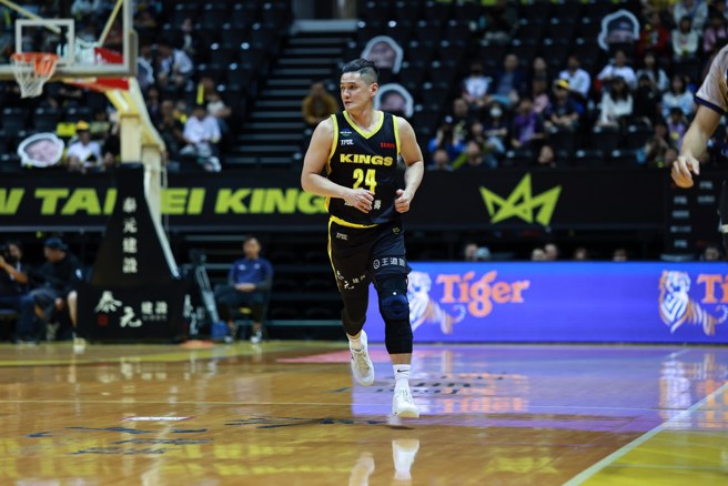 洪志善12日顶替林书豪的先发位置。(新北国王提供)